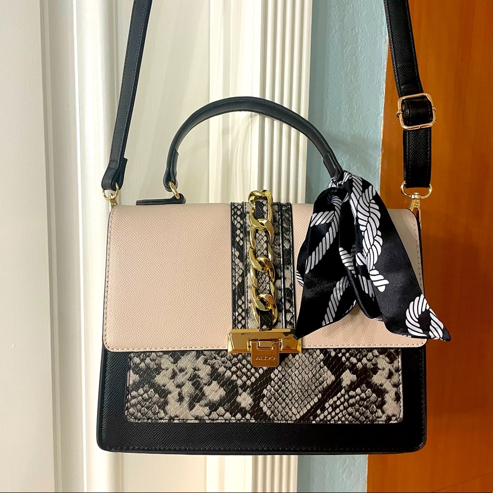 Aldo shoulder bag with snake details, OS